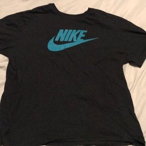 Black Nike t-shirt